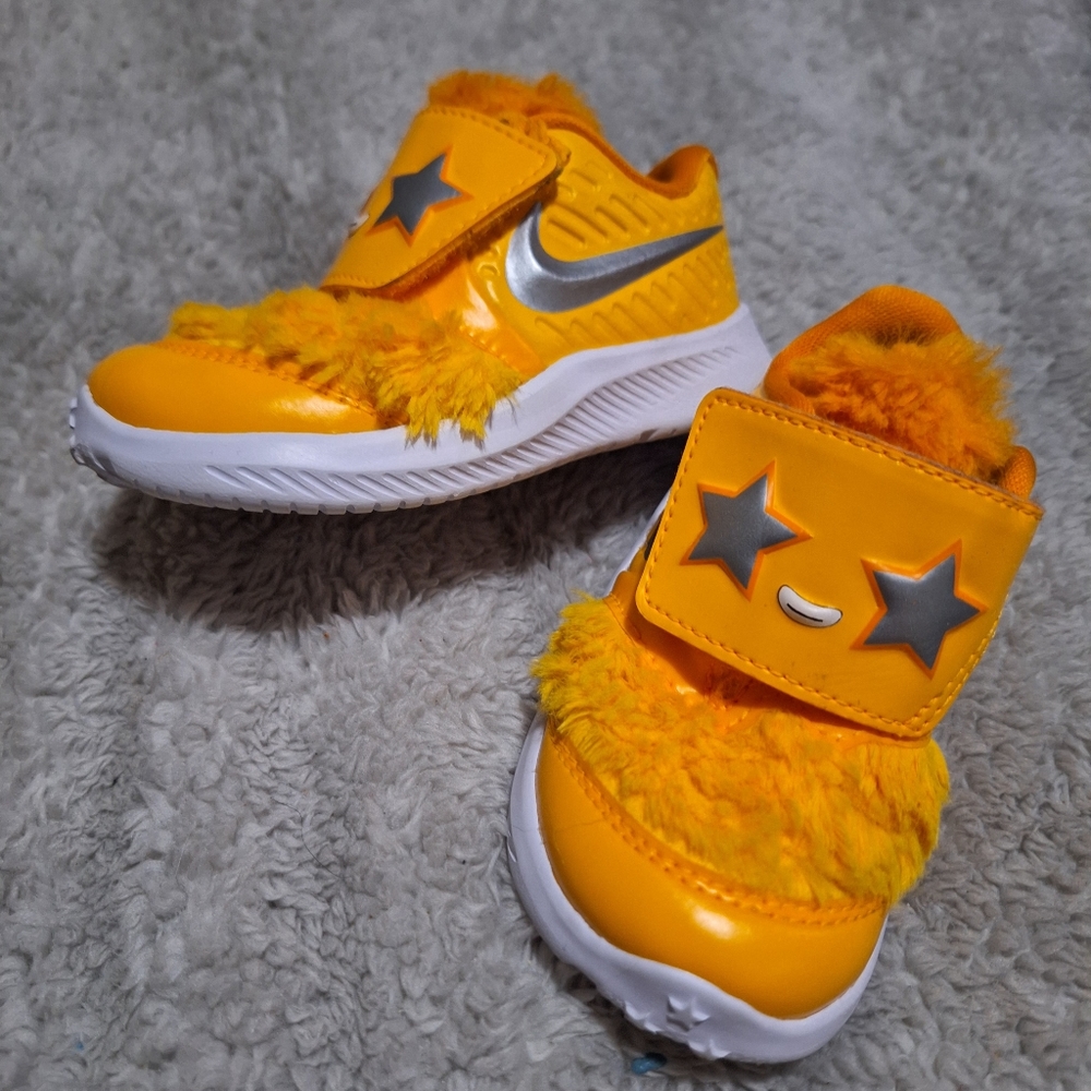 Nike Star Runner 2 Toddler Sneakers size 6C